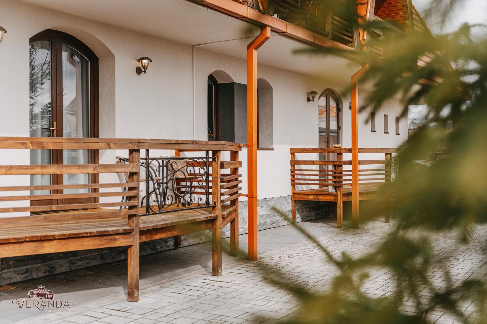 Veranda Panzio Remetea  Exterior photo
